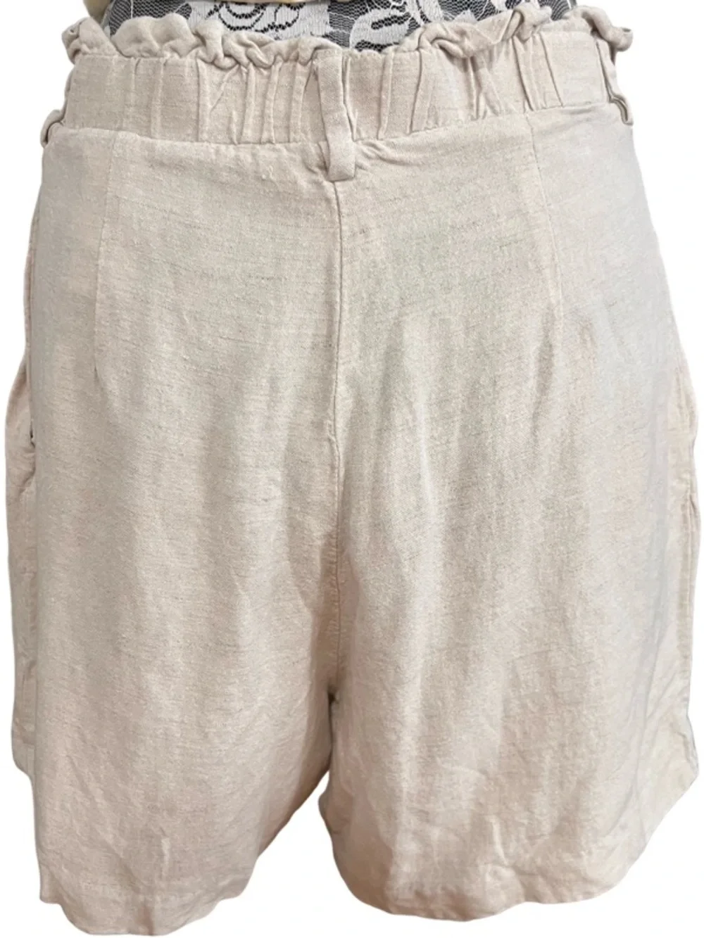 H&M Light Cream High-Waist Linen-Blend Shorts